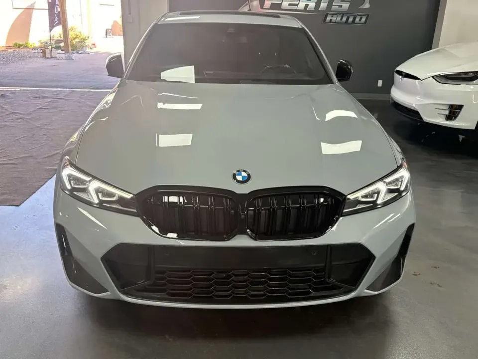 BMW 330i 330i xDrive Sedan 2024