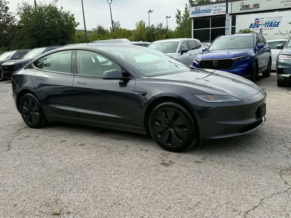 Tesla Model 3 AWD Long Range 2025
