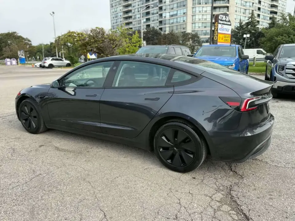 Tesla Model 3 AWD Long Range 2025