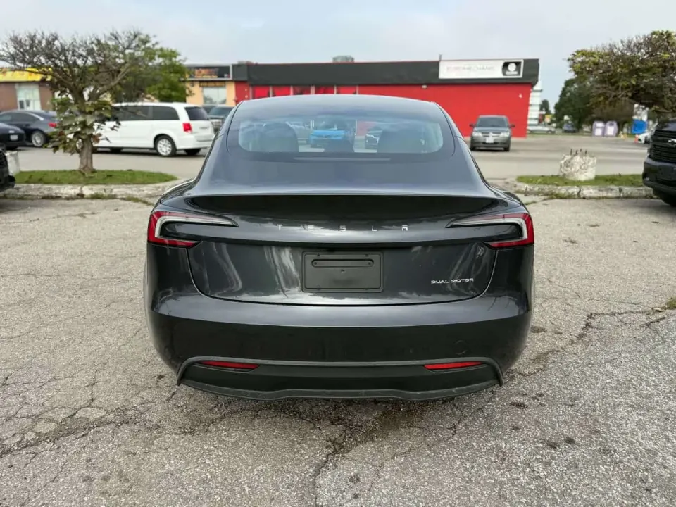 Tesla Model 3 AWD Long Range 2025