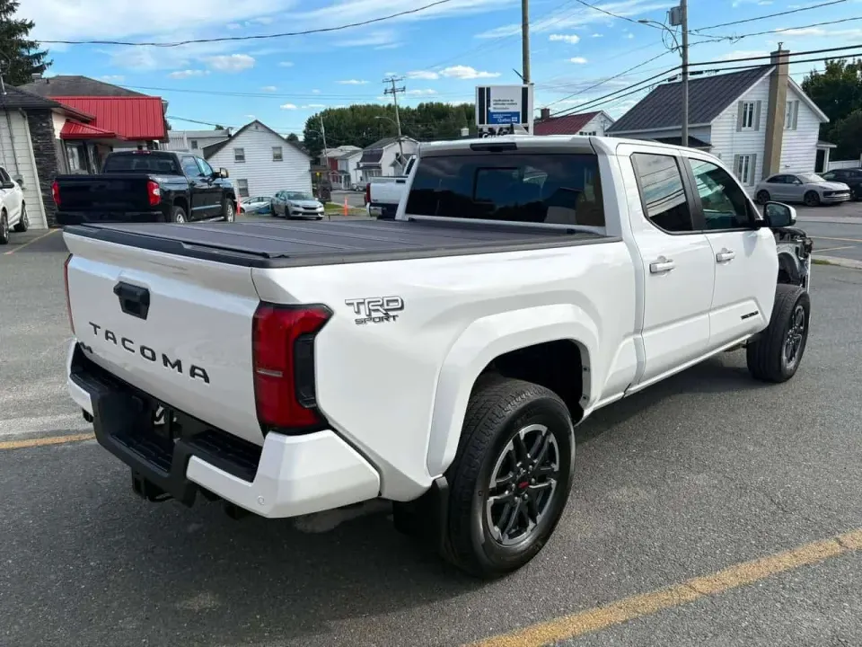 Toyota Tacoma TRD SPORT+ 2025