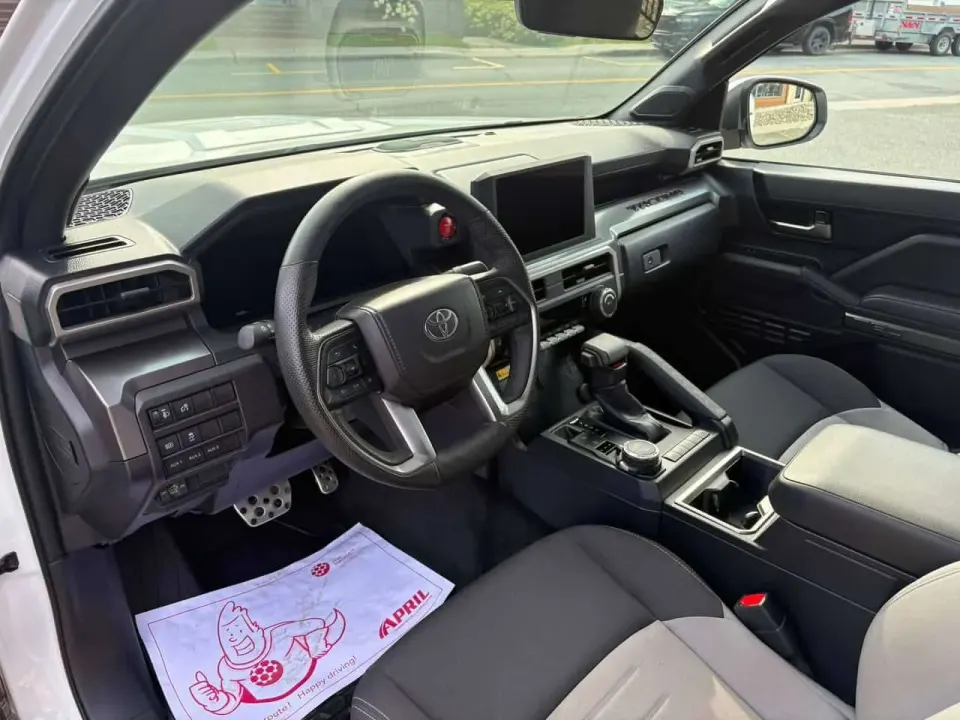 Toyota Tacoma TRD SPORT+ 2025
